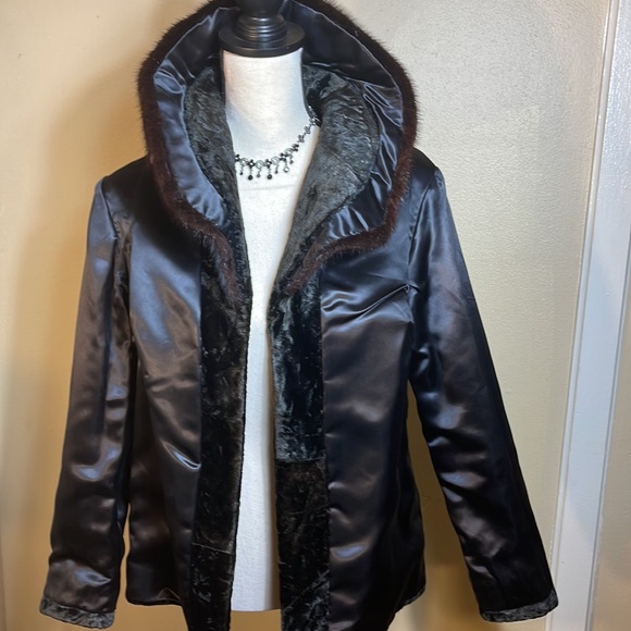 Vintage reverse-able Jackets - Picture 9 of 15